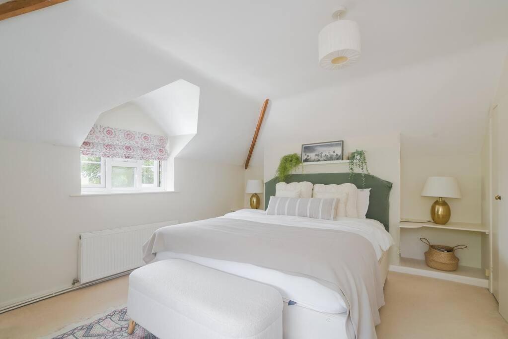 Adorable 2 Bedroom Guest House Hawkhurst Exterior photo